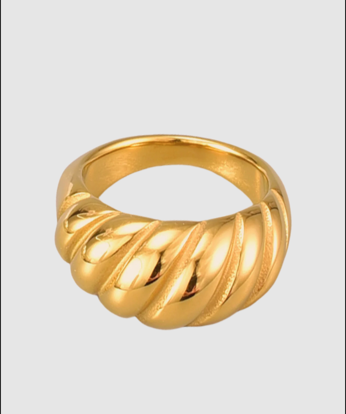 Croissant Ring